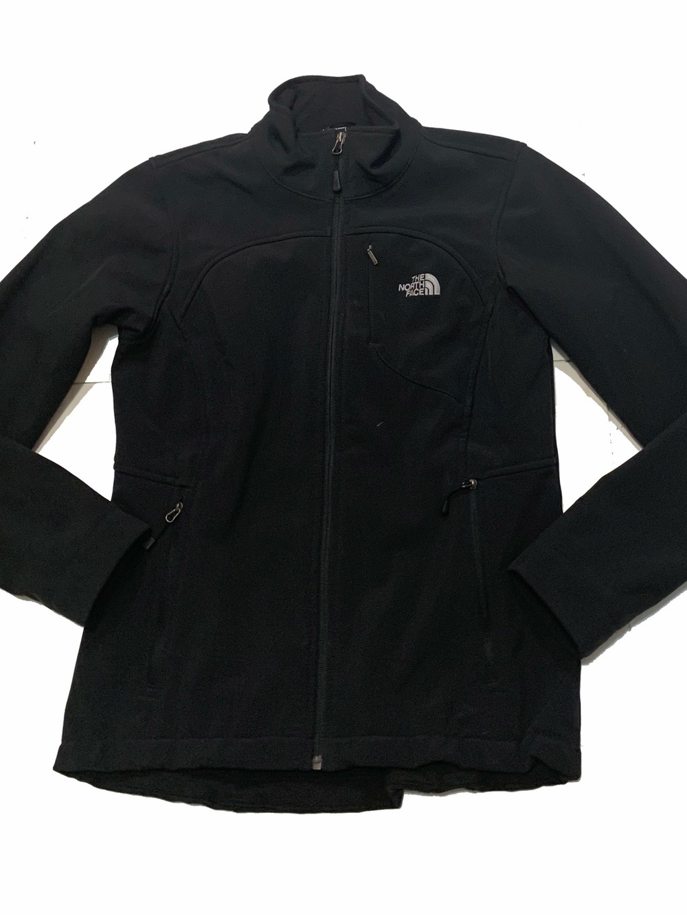 M / The North Face Women’s Black Softshell Full-Zip Utility Jacket